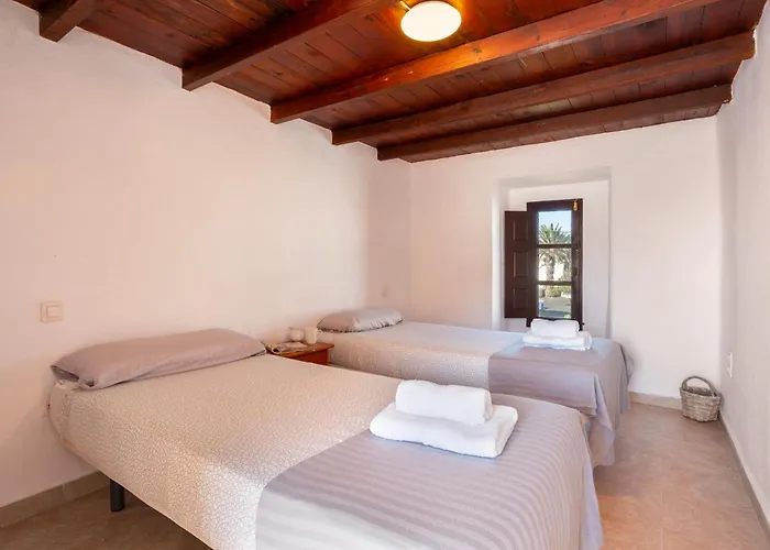 Casa La Caldereta Holiday home